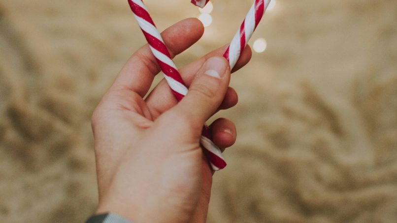 candy heart cane