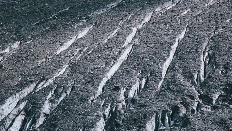Sand on mountain – B&W — Samsung Frame TV art
