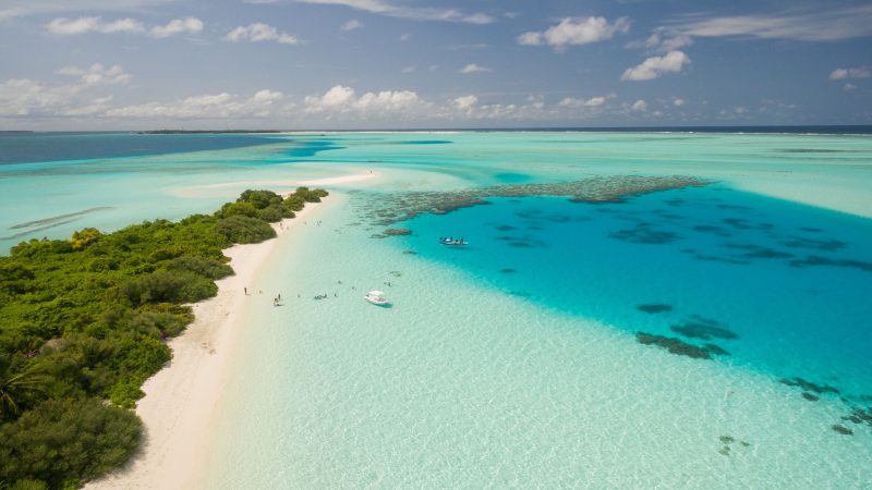 Tropical beach with crystal clear water — Samsung Frame TV art