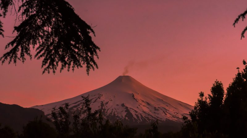 mountain covered with snow during golden hour — Samsung Frame TV art
