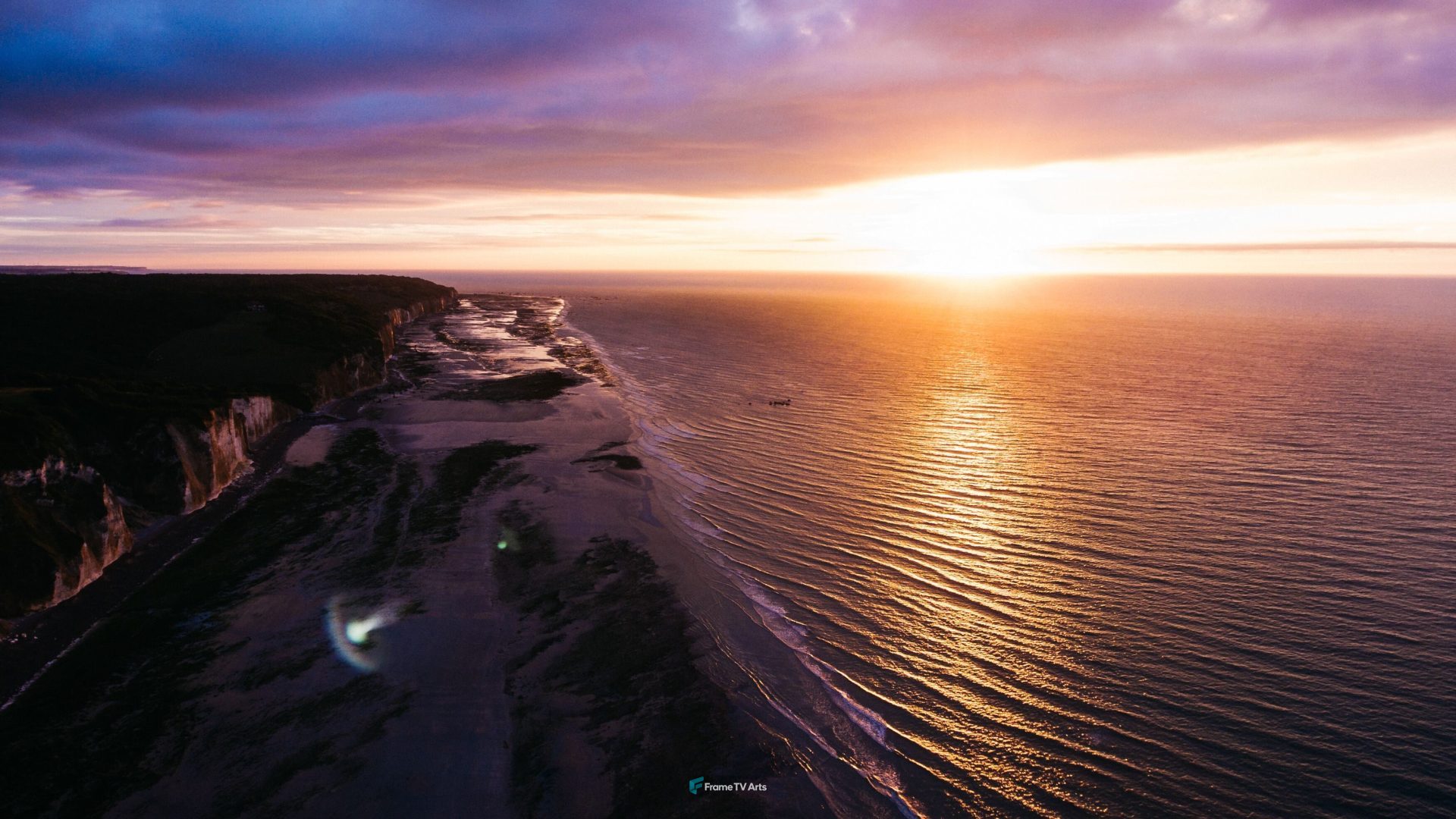 Serene ocean sunset with radiant sky reflecting water — Samsung Frame TV art