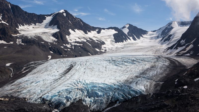 Glacial landscape with snow-capped peaks — Samsung Frame TV art